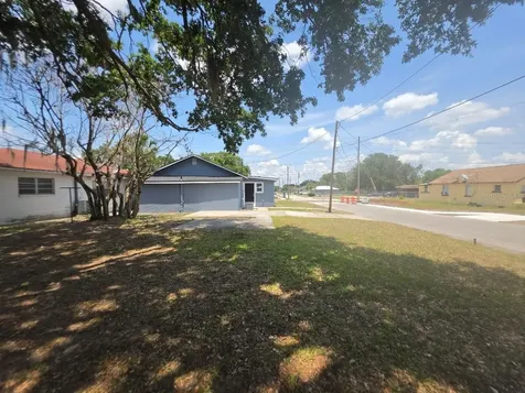 201 Dr J A Wiltshire Avenue W Lake Wales FL 33853
