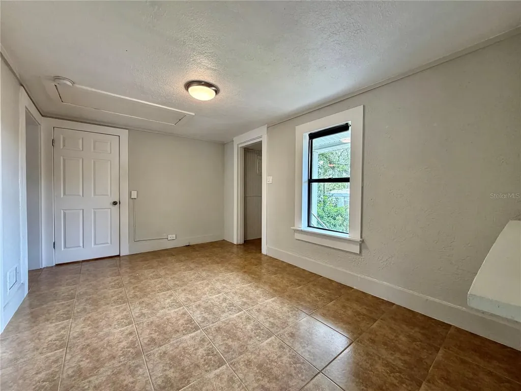 5050 2nd Avenue N St Petersburg FL 33710