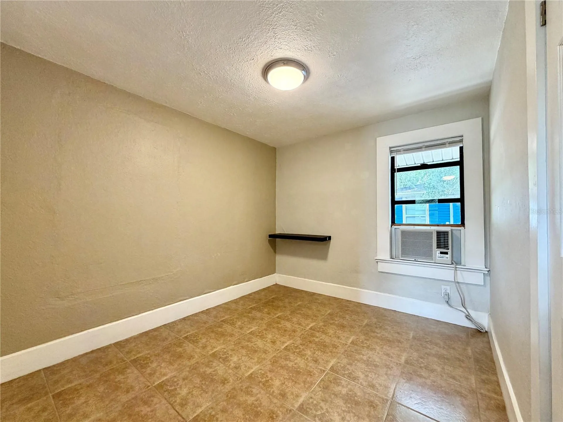 5050 2nd Avenue N St Petersburg FL 33710