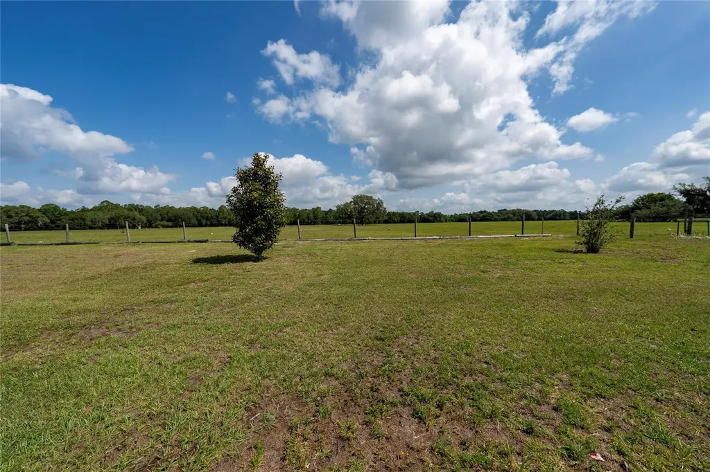 5610 Western Sun Drive St Cloud FL 34771
