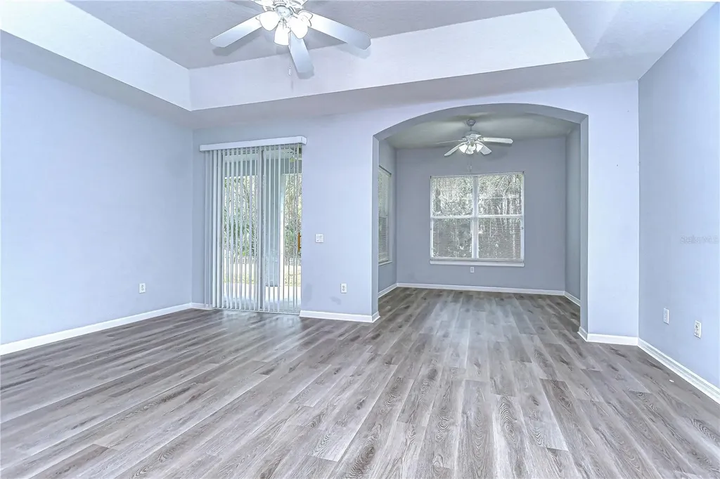 5103 Ashcrest Court Tampa FL 33647