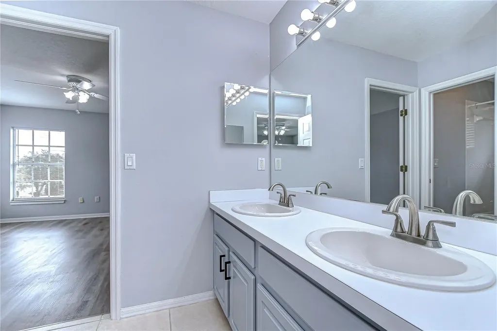 5103 Ashcrest Court Tampa FL 33647