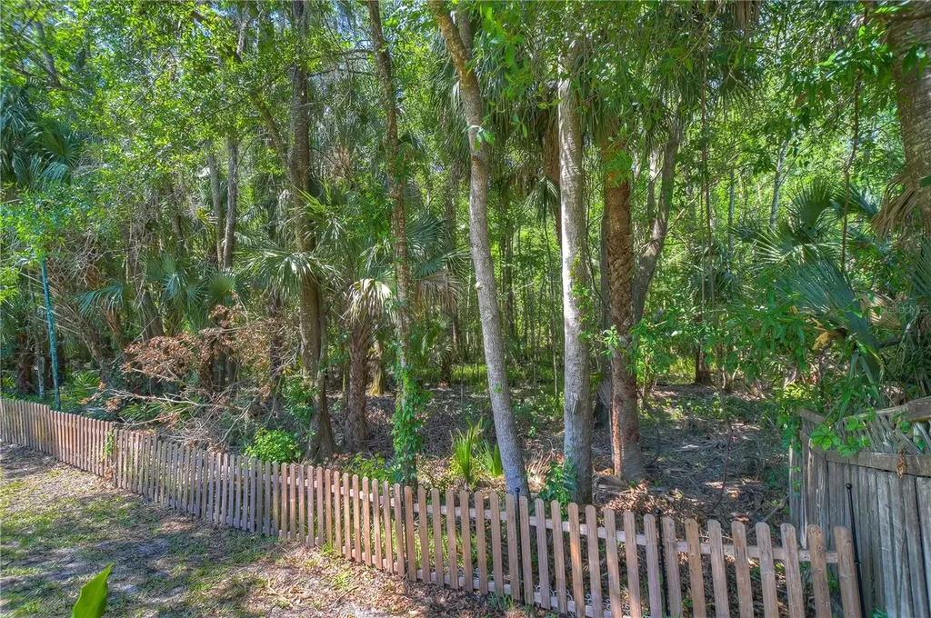 5103 Ashcrest Court Tampa FL 33647