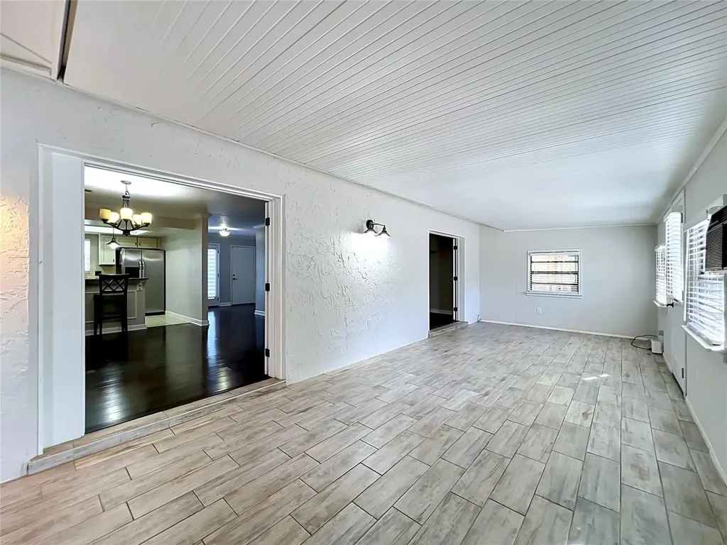 4823 Landover Circle Orlando FL 32821