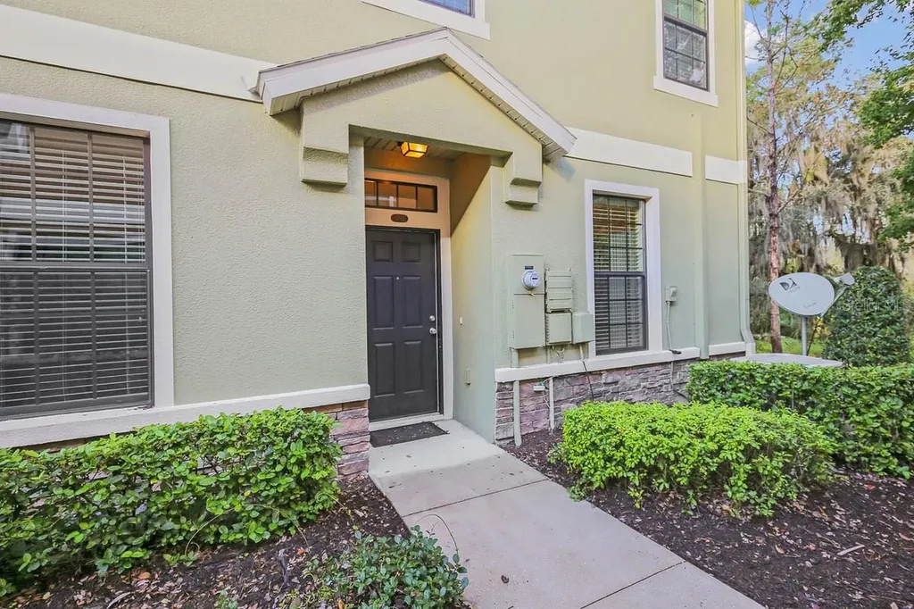 5712 Kingletsound Place Lithia FL 33547