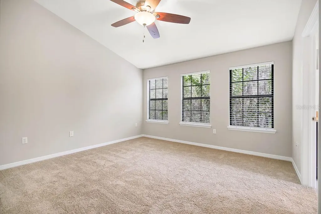 5712 Kingletsound Place Lithia FL 33547