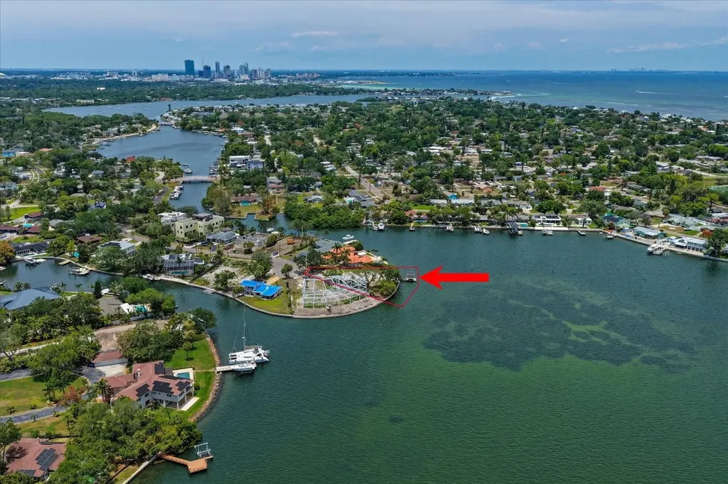 4838 Paradise Way S St Petersburg FL 33705