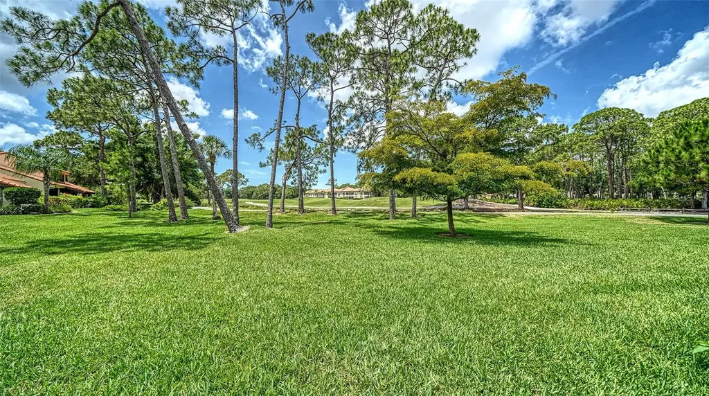 5294 Huntingwood Court Sarasota FL 34235