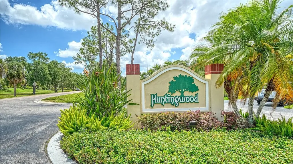 5294 Huntingwood Court Sarasota FL 34235
