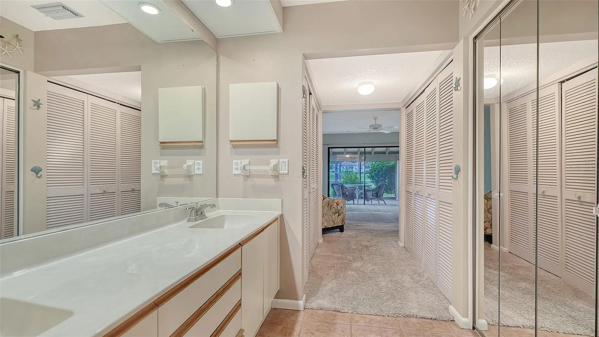 5294 Huntingwood Court Sarasota FL 34235