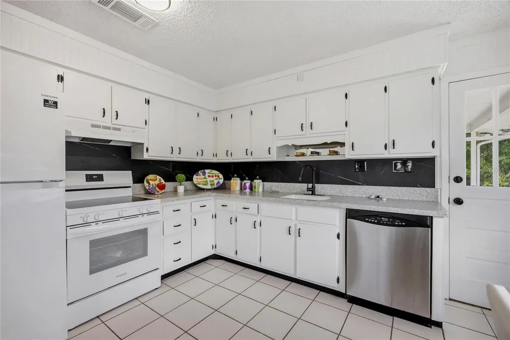 113 Browns Road San Mateo FL 32187