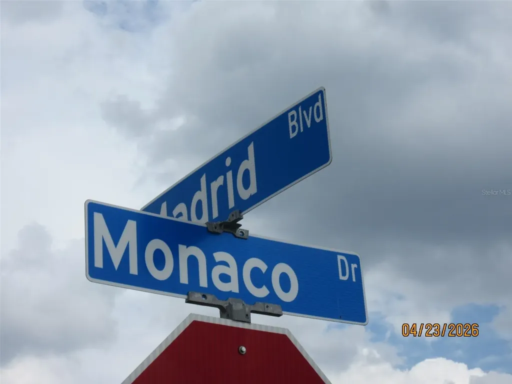 562 Monaco Drive Punta Gorda FL 33950