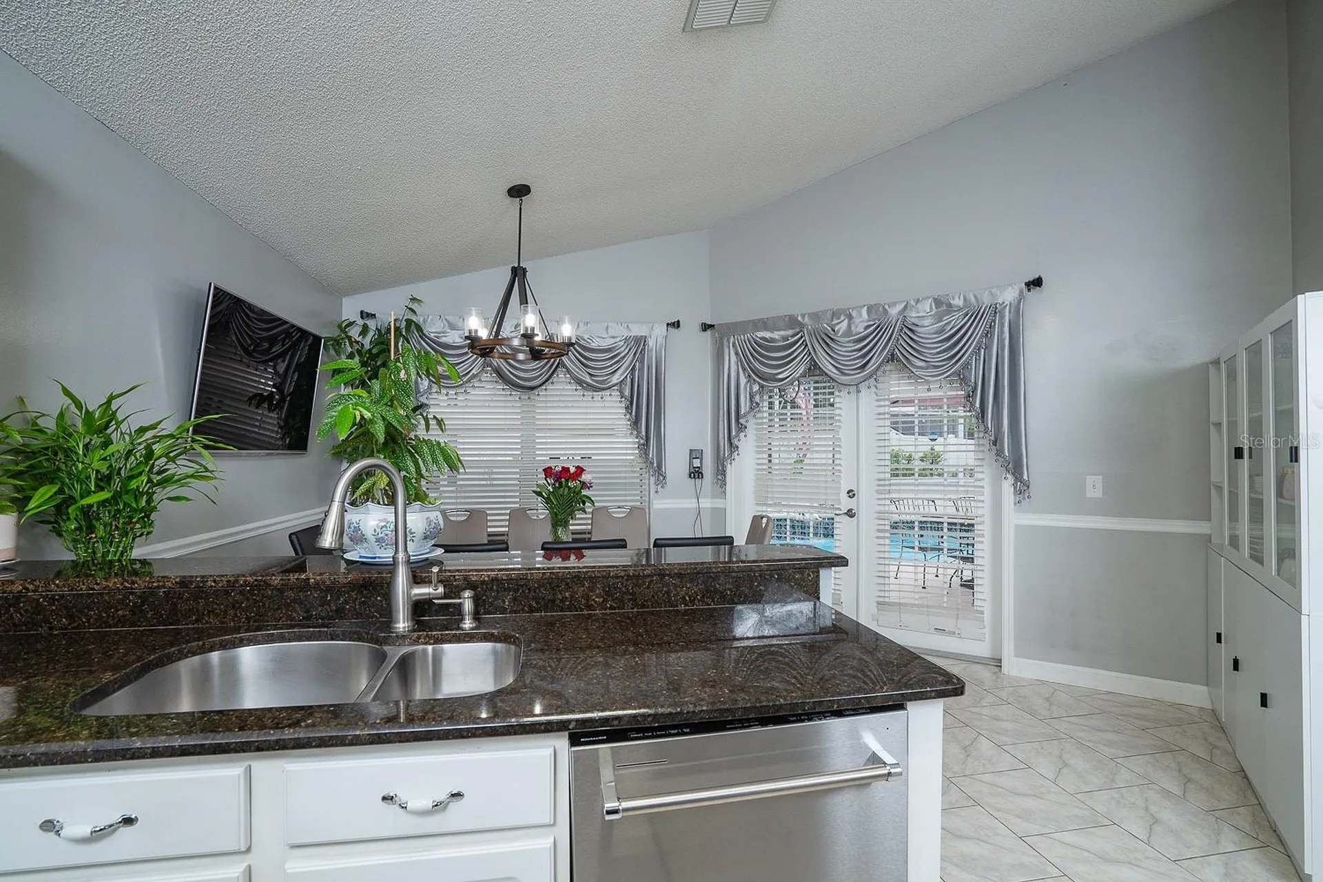 4443 Oakton Drive Orlando FL 32818