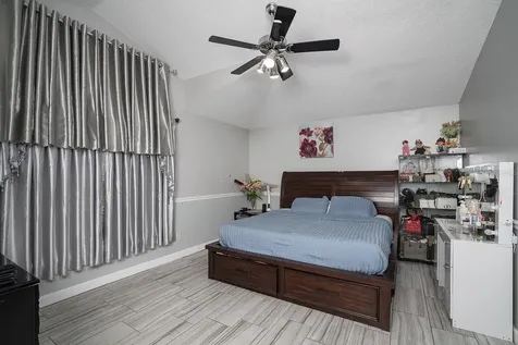 4443 Oakton Drive Orlando FL 32818