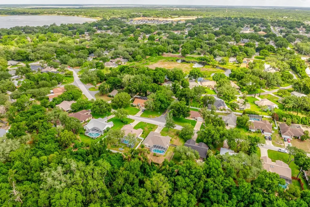 10126 Silver Bluff Drive Leesburg FL 34788