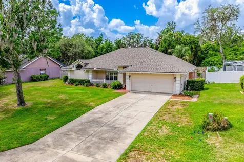 10126 Silver Bluff Drive Leesburg FL 34788