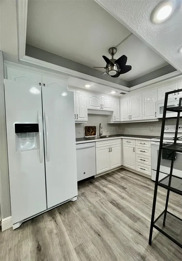 851 Bayway Boulevard Clearwater Beach FL 33767