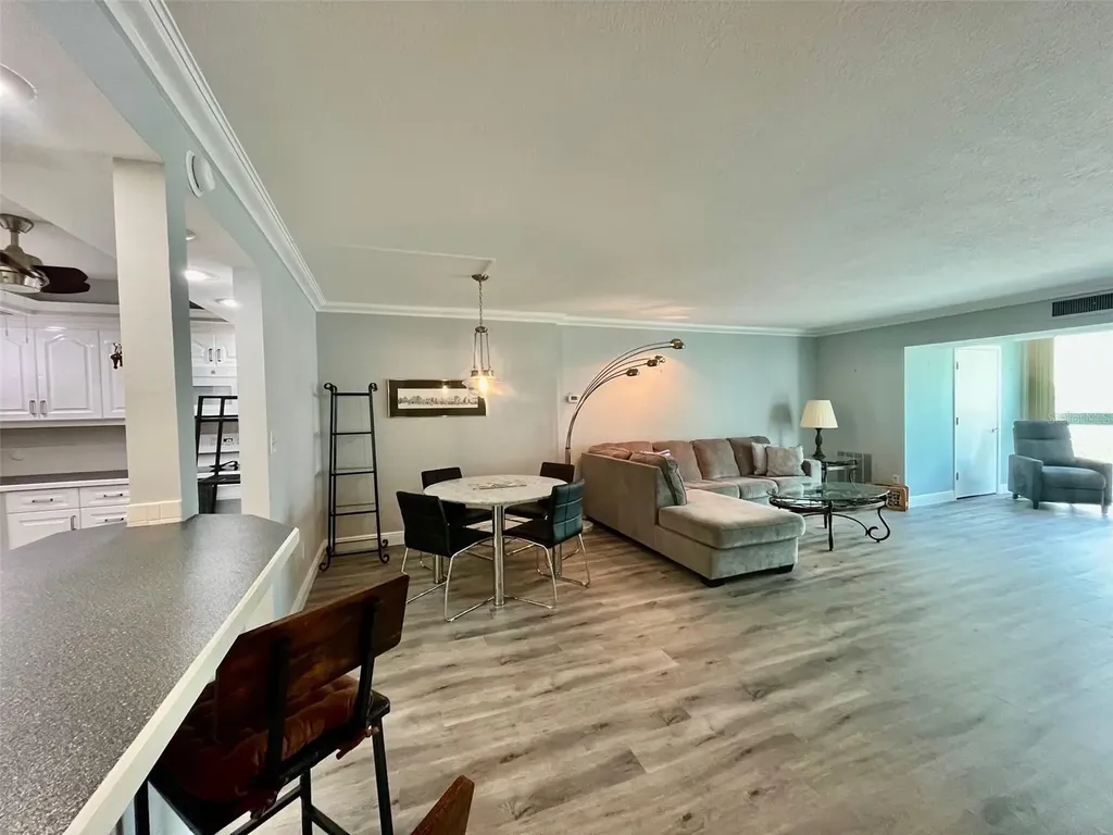851 Bayway Boulevard Clearwater Beach FL 33767
