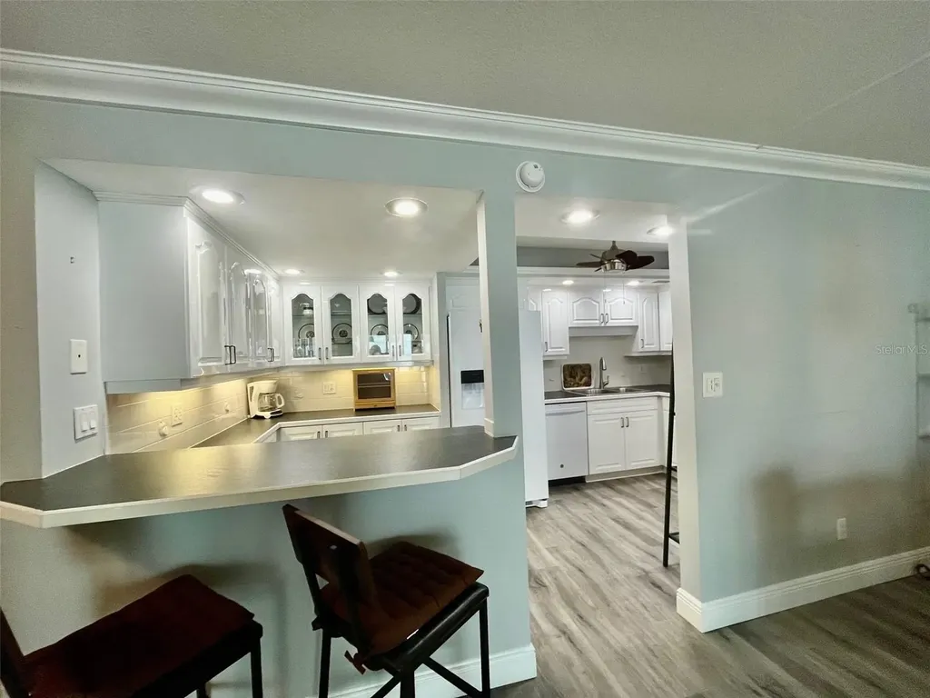 851 Bayway Boulevard Clearwater Beach FL 33767