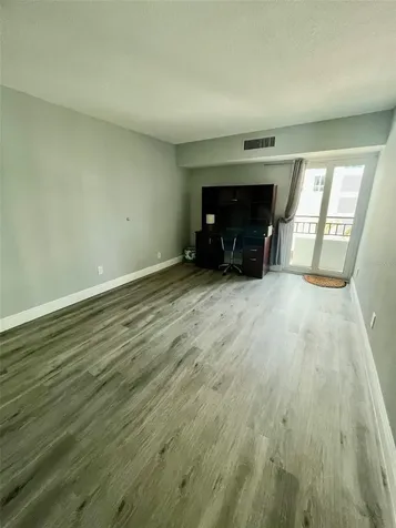 851 Bayway Boulevard Clearwater Beach FL 33767