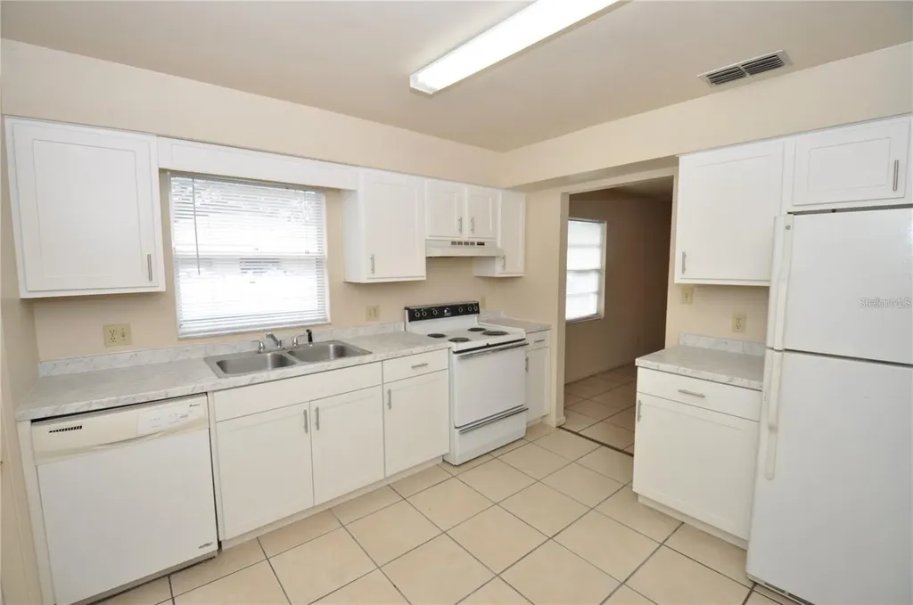 1434 E Fern Road Lakeland FL 33801