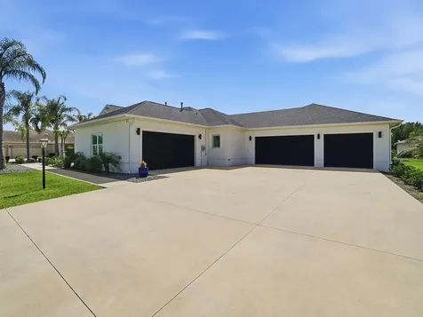 858 Pinckney Lane The Villages FL 32162