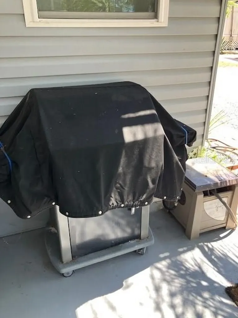 800 Chesapeake Drive Tarpon Springs FL 34689