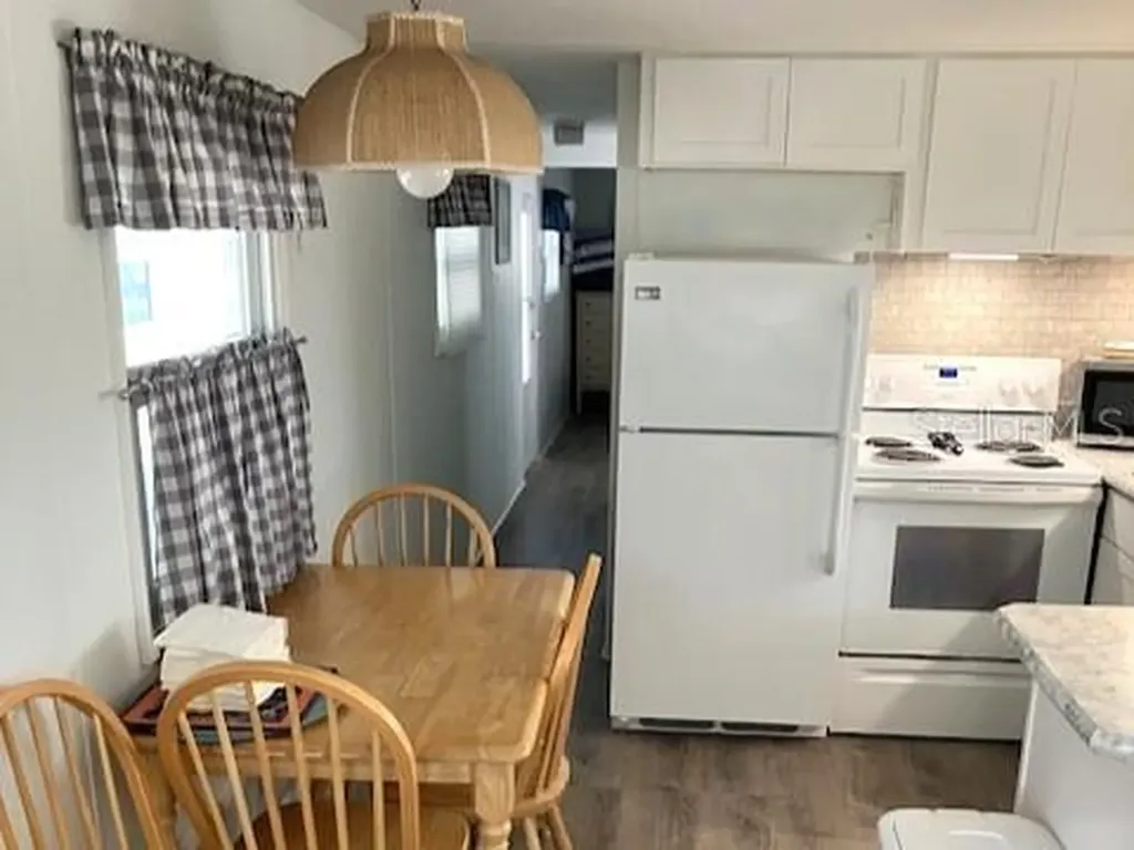 800 Chesapeake Drive Tarpon Springs FL 34689