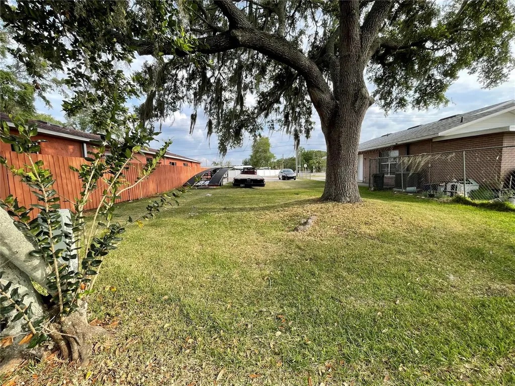 Skyview Drive Lakeland FL 33801