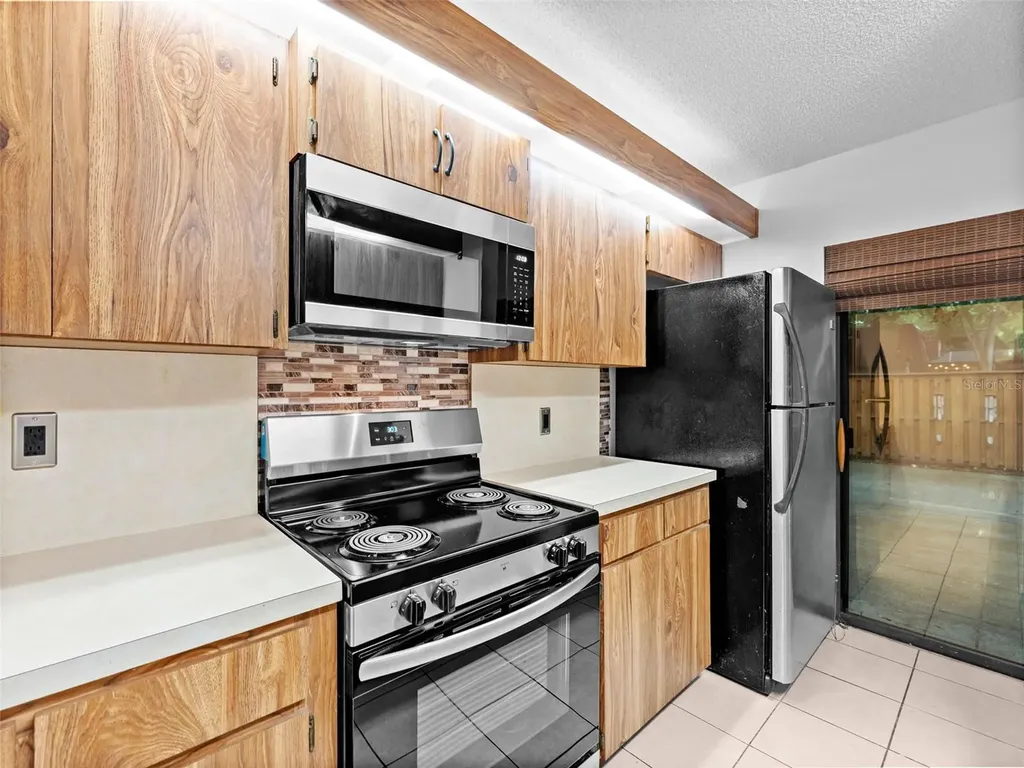 2702 4th Court Palm Harbor FL 34684