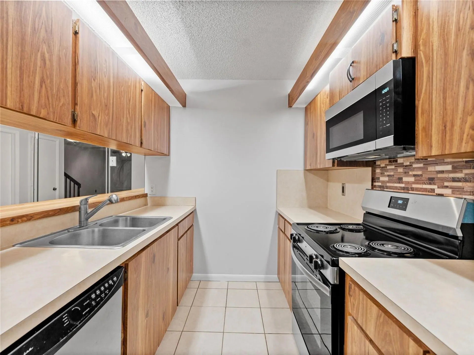 2702 4th Court Palm Harbor FL 34684