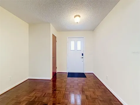 13530 Berkshire Court Grand Island FL 32735