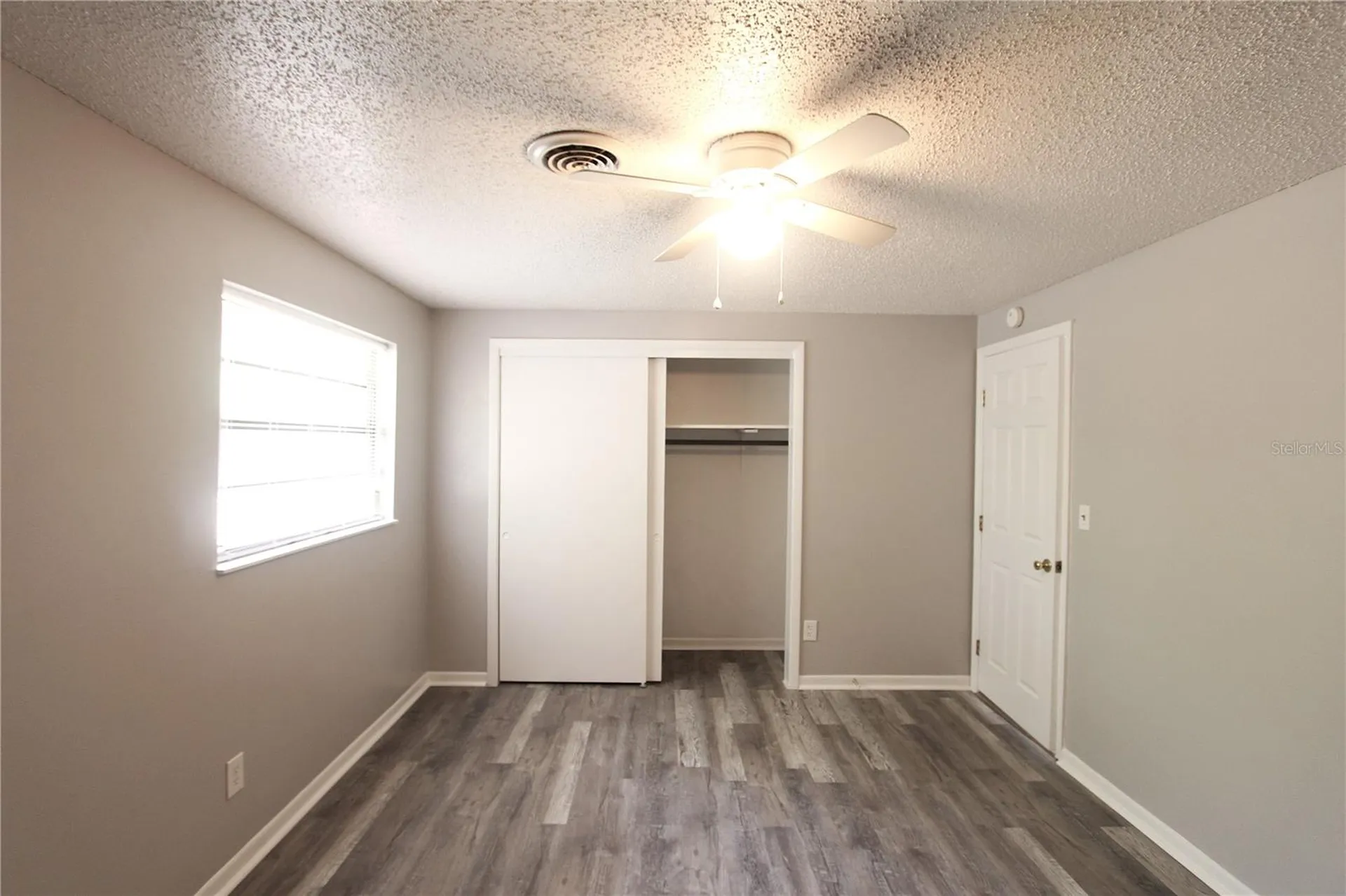 5647 20th Street Zephyrhills FL 33542