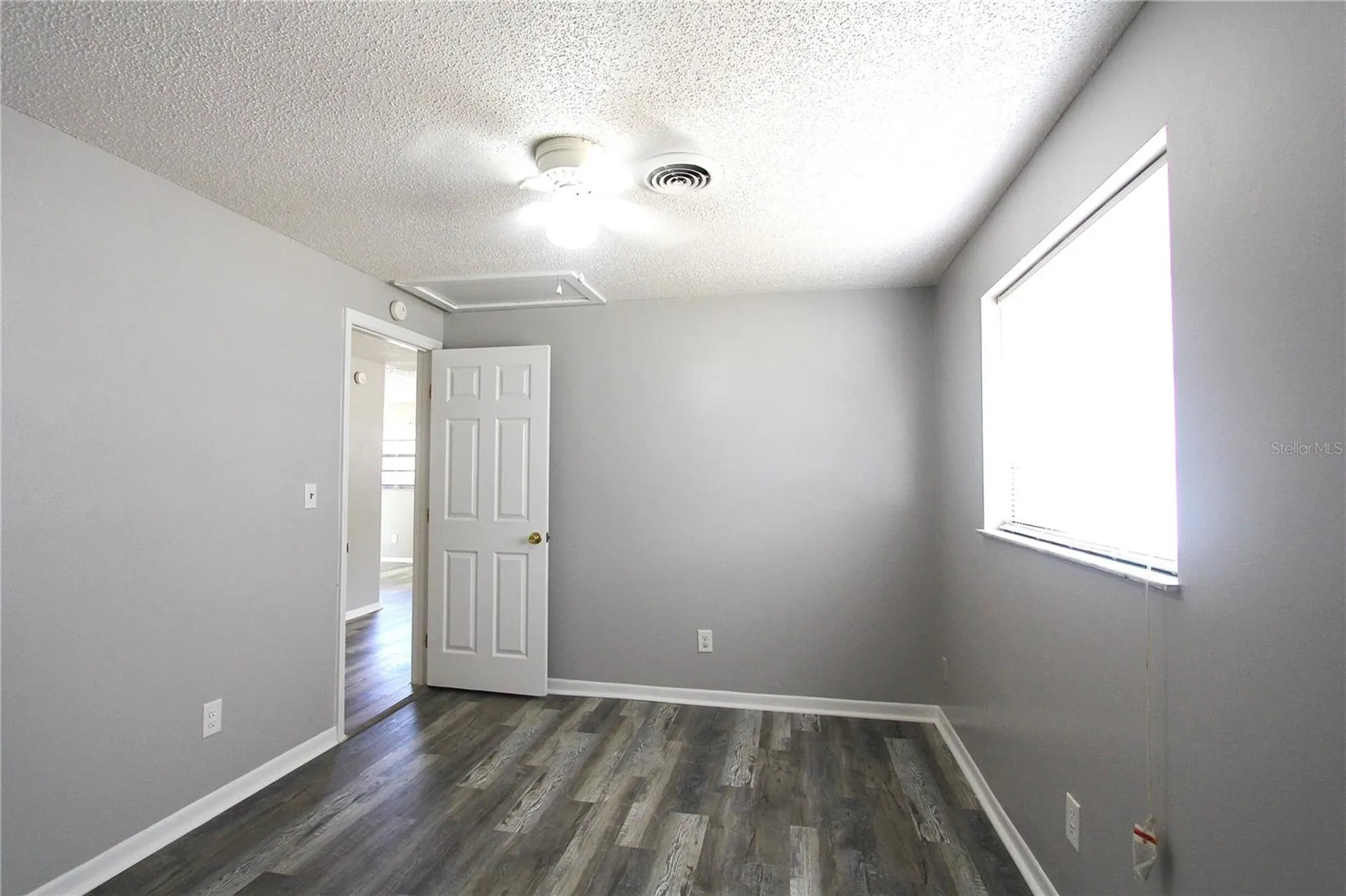 5647 20th Street Zephyrhills FL 33542