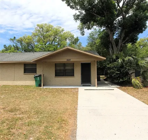 5647 20th Street Zephyrhills FL 33542