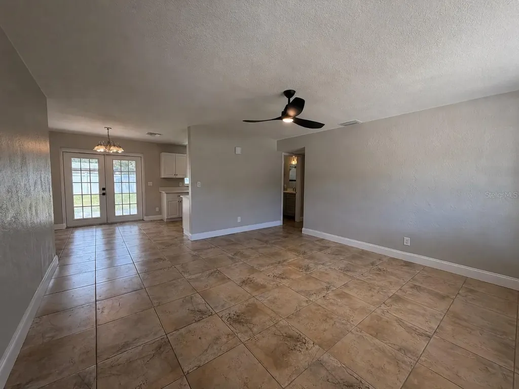 4185 Barracuda Drive SE St Petersburg FL 33705