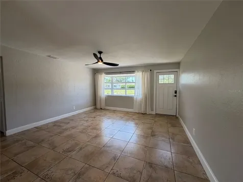 4185 Barracuda Drive SE St Petersburg FL 33705