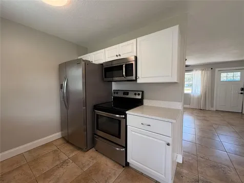 4185 Barracuda Drive SE St Petersburg FL 33705