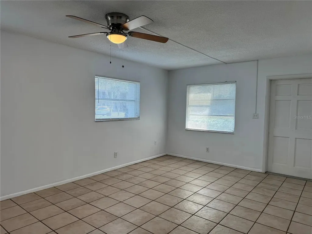 3480 32nd Avenue N St Petersburg FL 33713