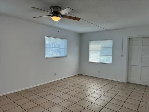 3480 32nd Avenue N St Petersburg FL 33713