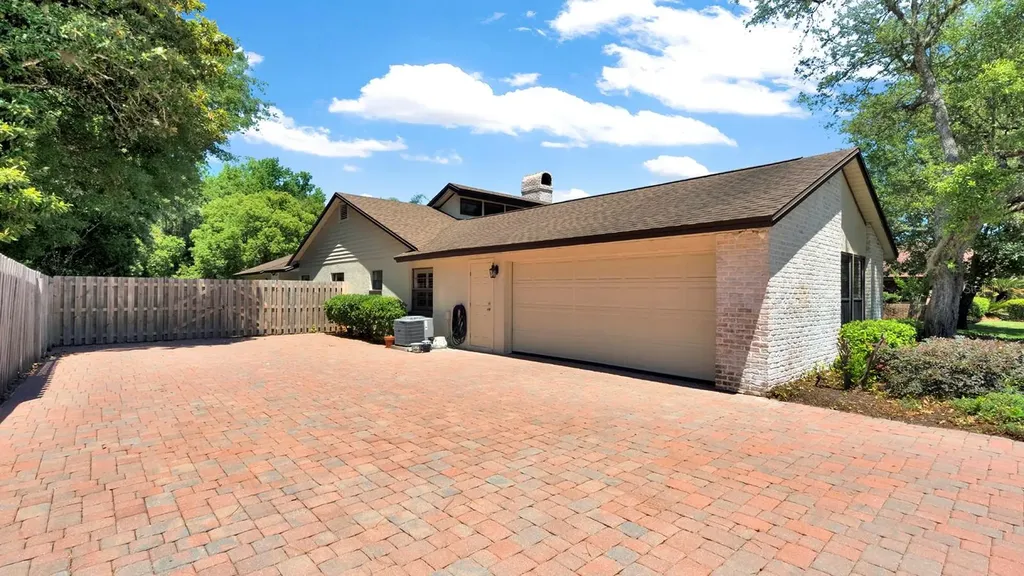 2262 Springs Landing Boulevard Longwood FL 32779