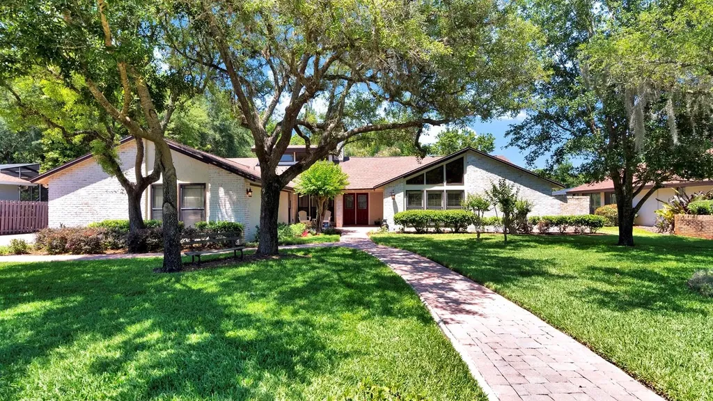 2262 Springs Landing Boulevard Longwood FL 32779