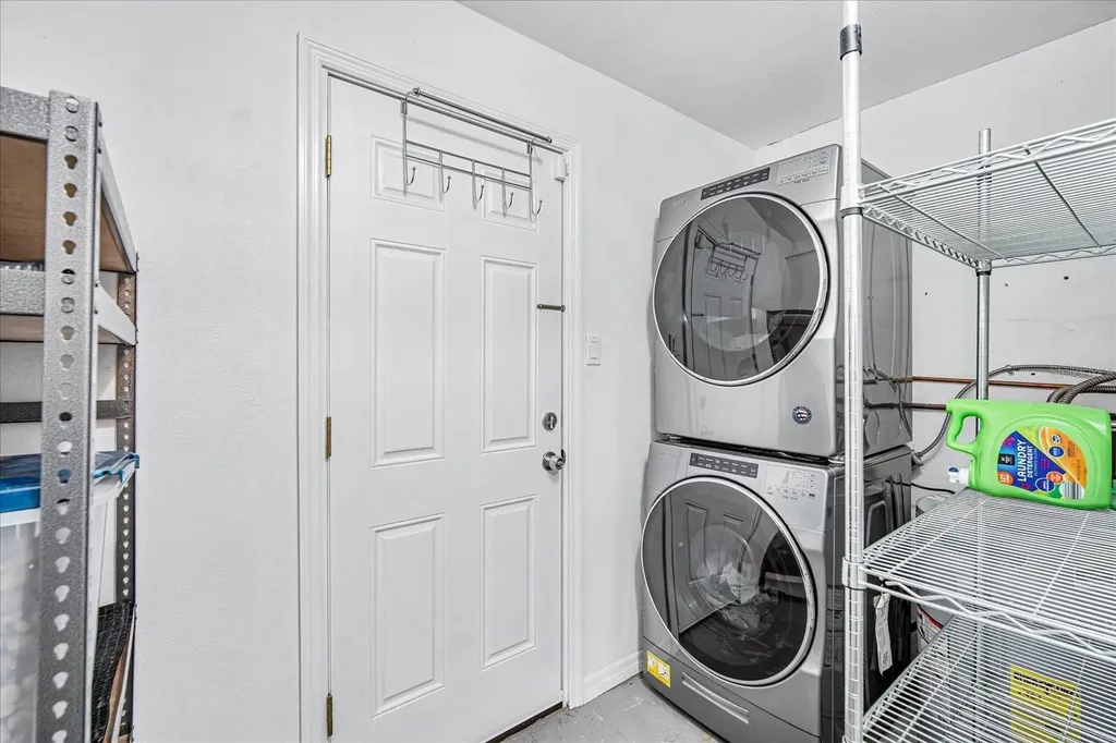 9064 93rd Street Seminole FL 33777