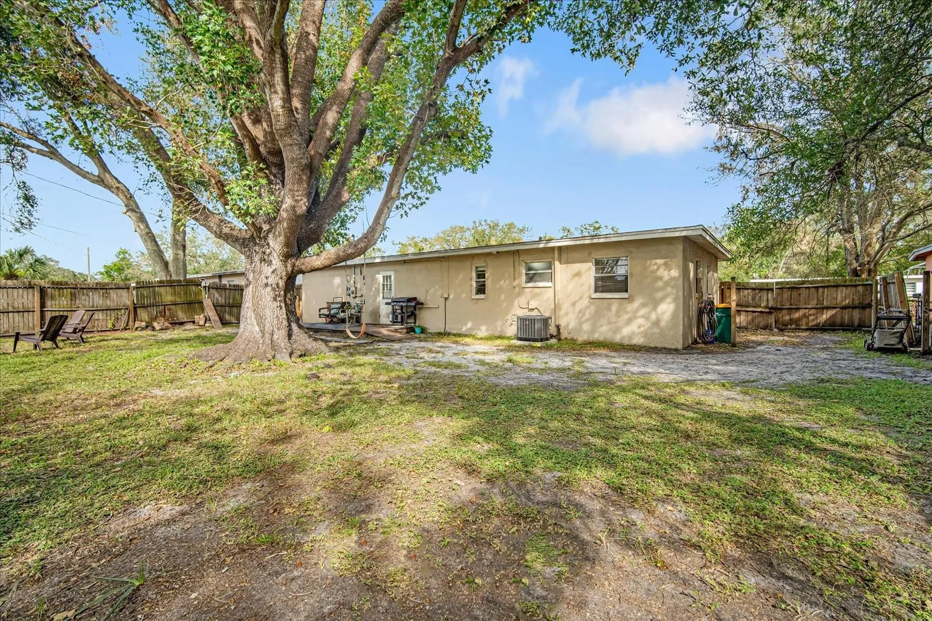 9064 93rd Street Seminole FL 33777