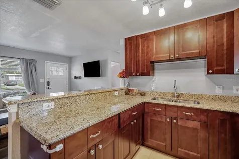 9064 93rd Street Seminole FL 33777