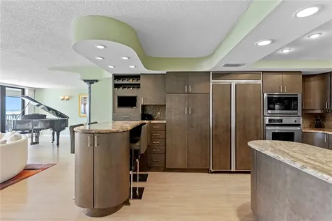 1460 Gulf Boulevard Clearwater Beach FL 33767