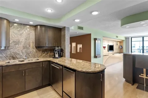 1460 Gulf Boulevard Clearwater Beach FL 33767