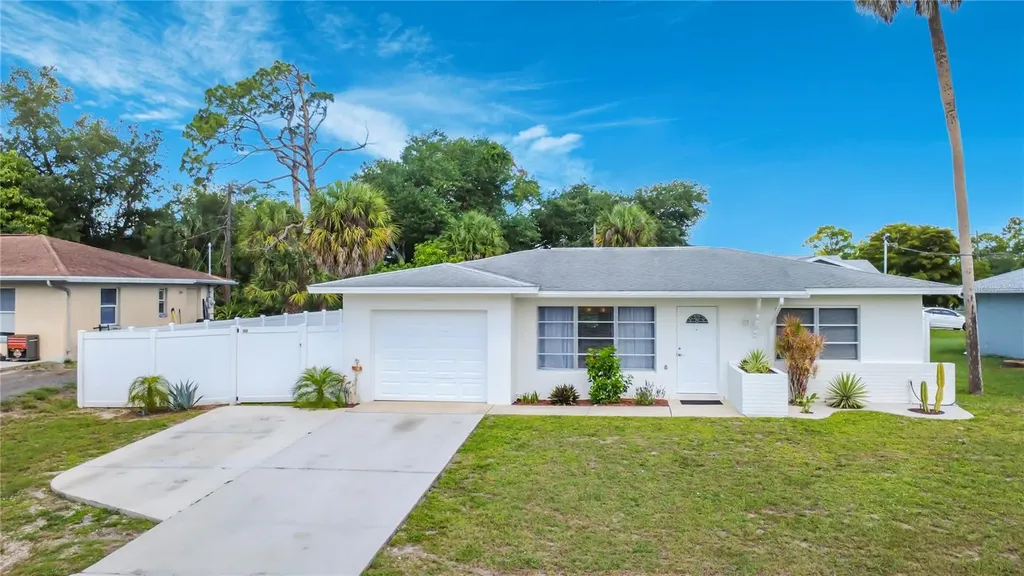 2009 Barksdale Street Port Charlotte FL 33948