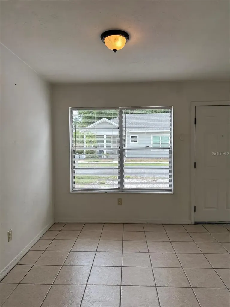 537 NW 30th Avenue Gainesville FL 32609