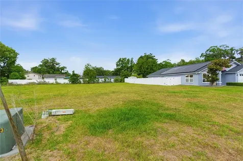 307 Lisa Ann Court Plant City FL 33563